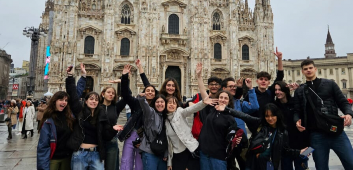 Foto de estudiantes de viaje de intercambio a Milán